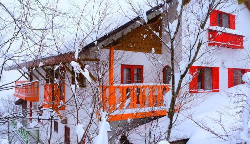 Quadruple Room with Mountain View