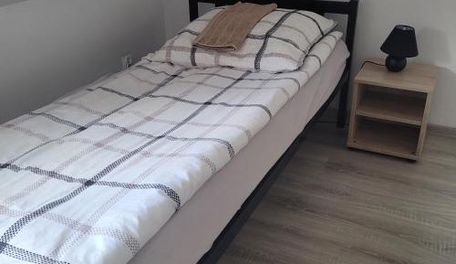 Single Room with Private External Bathroom