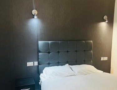 Standard Double Room with Shared Bathroom