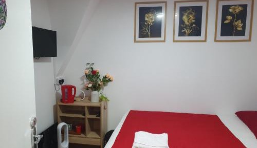 Double or Twin Room with Private Bathroom