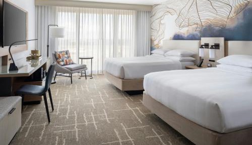 Guest Room Larger - 2 Queen Beds- Newly Renovated!