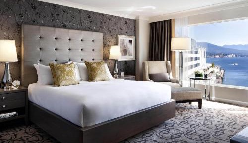 Fairmont Gold Harbor View Room with King Bed