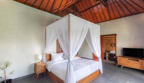 One-Bedroom Bungalow