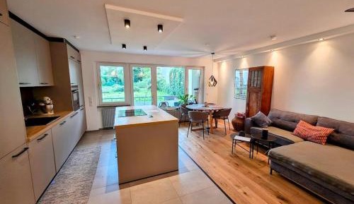 Apartment mit 1 Schlafzimmer und Balkon