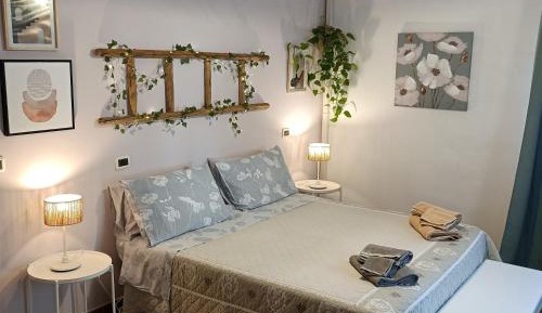 Double or Twin Room with Private Bathroom