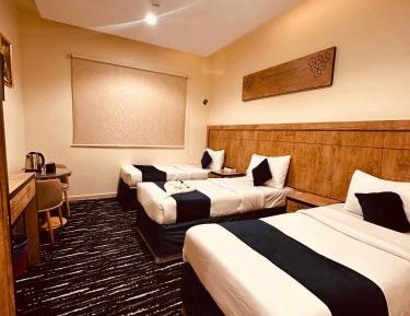 Triple Room with Private Bathroom