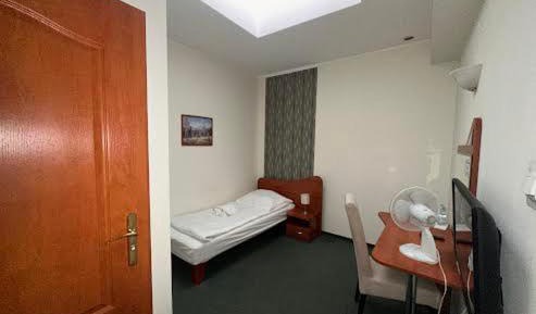 Economy Single Room