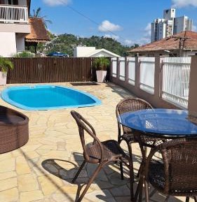 Triple Room with Pool View
