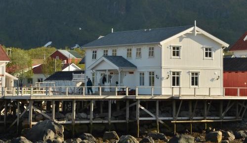 Five-Bedroom Apartment