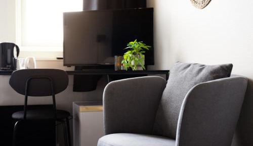 Single Room in Motel separate Building