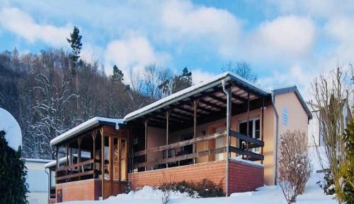 One-Bedroom Bungalow