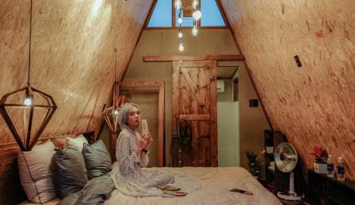 Superior Single Room with Lake View