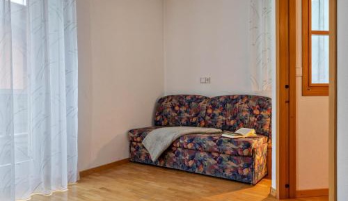 Superior One-Bedroom Apartment with Balcony