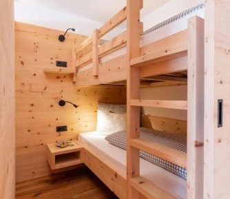 Two-Bedroom Deluxe Apartment with Garden View