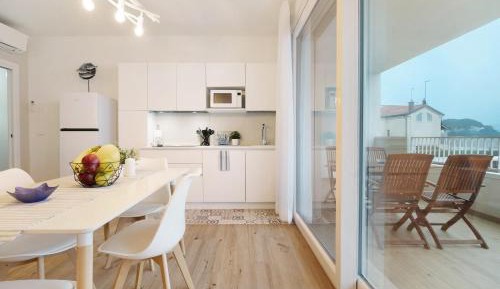 Two-Bedroom Deluxe Apartment