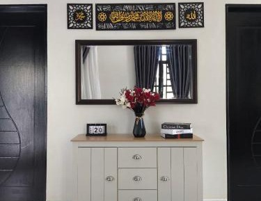 Three-Bedroom Vacation Home 