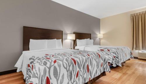 Superior Room with Two Queen Beds Non-Smoking