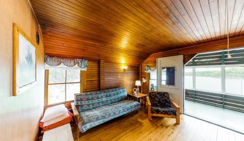 Three Bedroom holiday home 