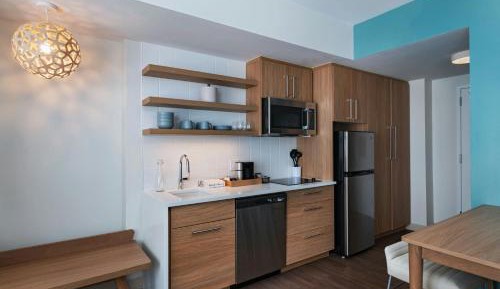 King Studio with Sofa Bed