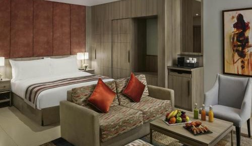 Superior Room with City Side View