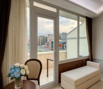 Suite with Balcony