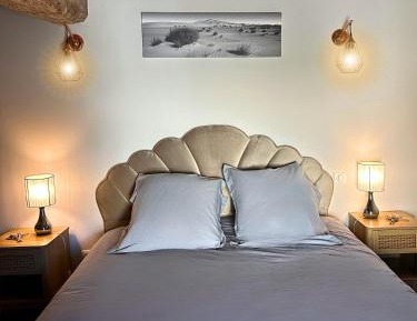 Deluxe Double Room with Shower