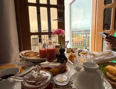 Suite with Mountain View