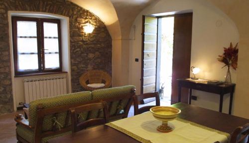 Apartment - Split Level