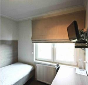 Single Room with Shower