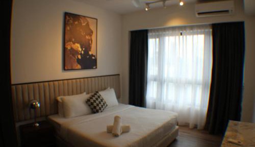 Family Two-Bedroom Apartment with View