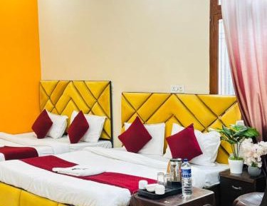 Superior Family Room