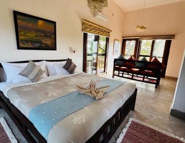 Deluxe Double Room with Balcony