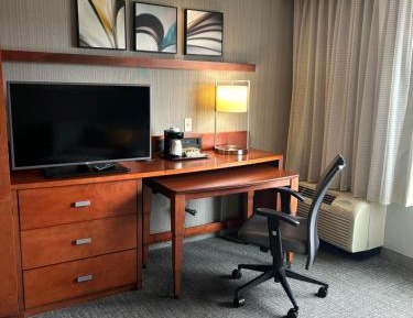 King Room with Sofa Bed