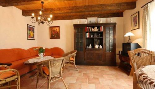 Apartment with Shower