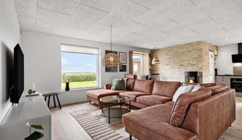 Three-Bedroom Vacation Home 