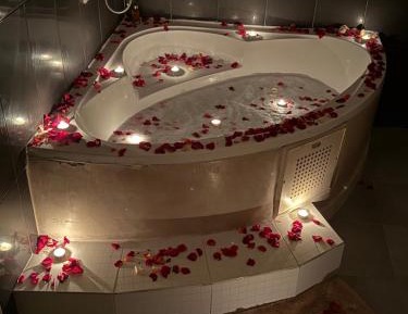 Deluxe Double Room with Bath