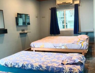 Deluxe Double Room (2 Adults + 1 Child)