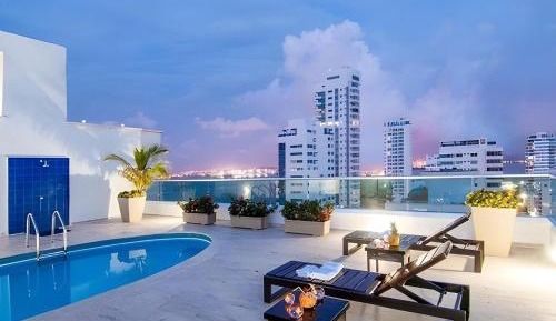 Two-Bedroom Apartment with Balcony and Sea View