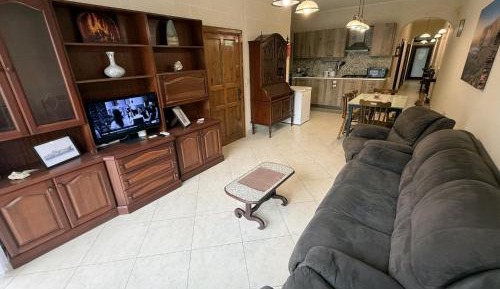 Three-Bedroom Apartment with Balcony
