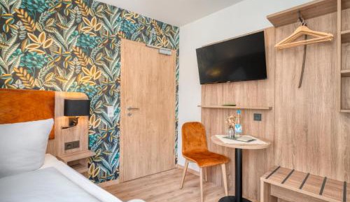 Single Room with Private Bathroom