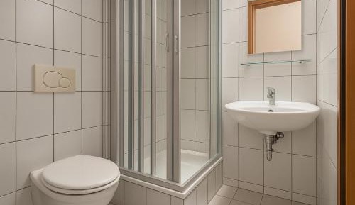 Quadruple Room with Private Bathroom