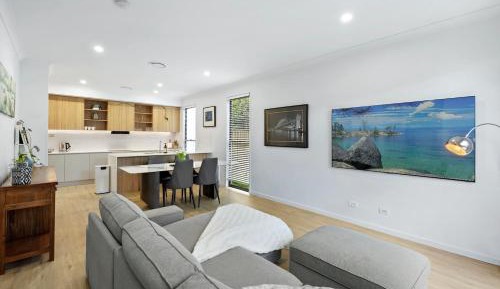 Four-Bedroom Holiday Home
