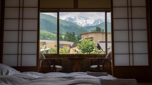 Triple Room with Mountain View