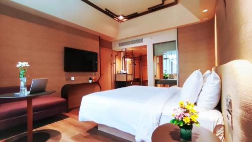 Privilege King Room with City View