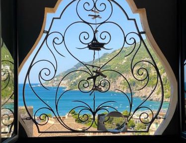 Two-Bedroom Deluxe Apartment with Ocean View