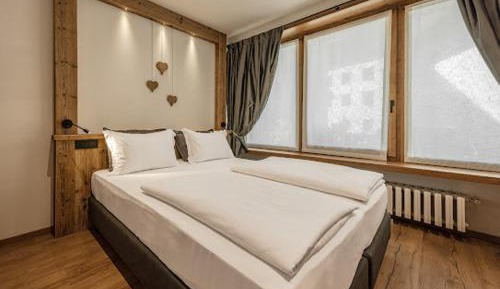 Double or Twin Room with Extra Bed