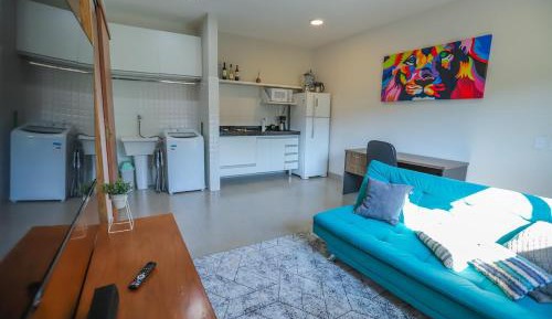 One-Bedroom Apartment with View