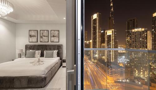 Two-Bedroom Apartment with City View