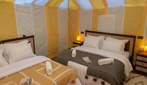 Quadruple Room with Private Bathroom