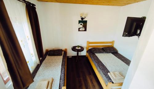 Bungalow with Garden View